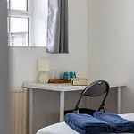 Tower Bridge Accommodations - 11